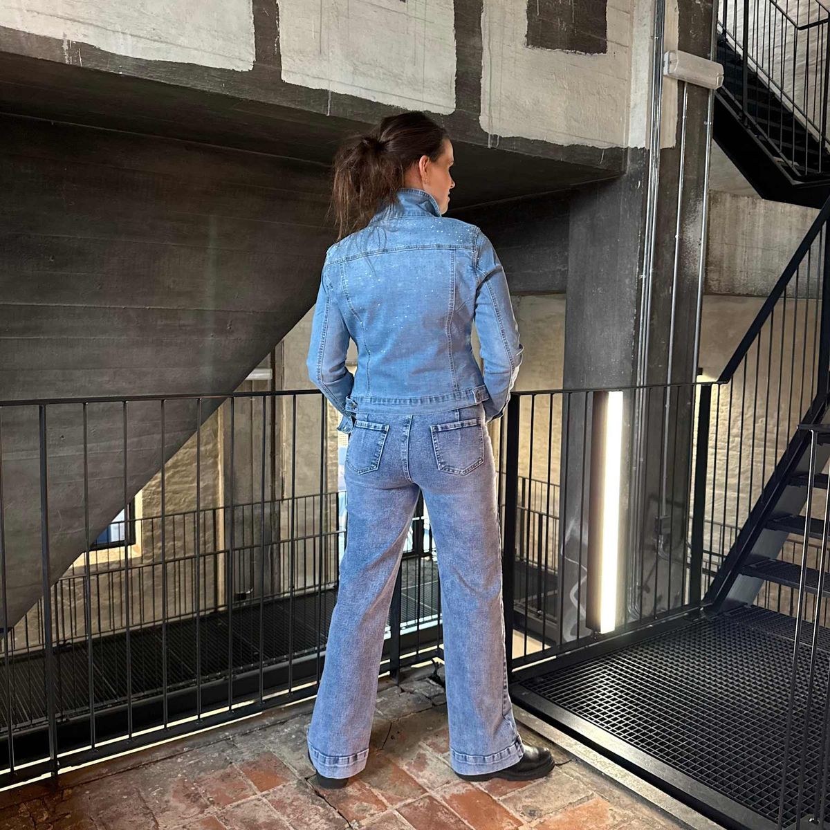Angela Jeans